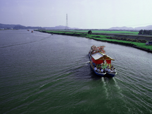 都田川・澪つくし橋付近（みやこだがわ・みおつくしばしふきん）の写真